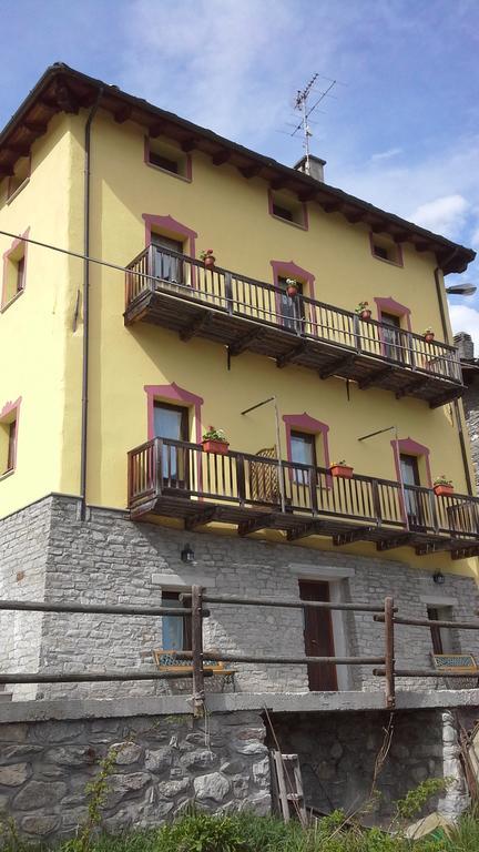 Maison Torrent Bed & Breakfast Doues Exterior foto